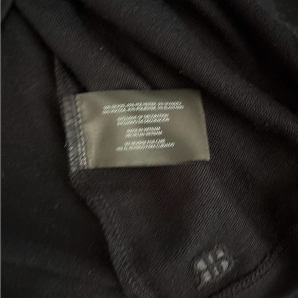 Banana Republic Black Long Sleeve Top - Picture 5 of 5